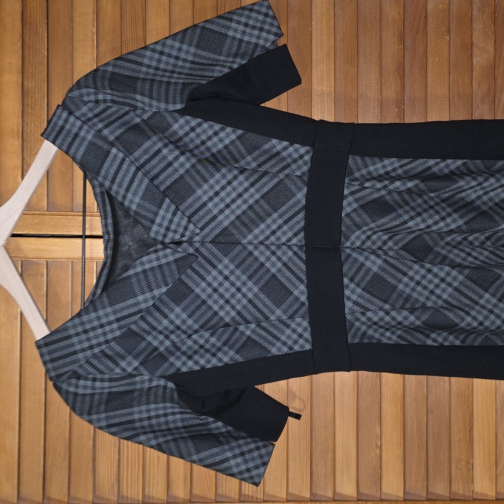 White House Black Market Plaid Sheath Dress Size 0 - Picture 8 of 9